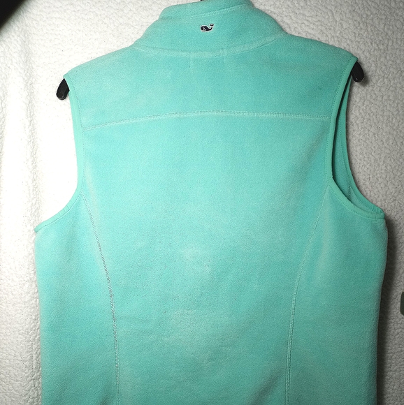 Vineyard Vines Fleece Vest - Picture 4 of 6